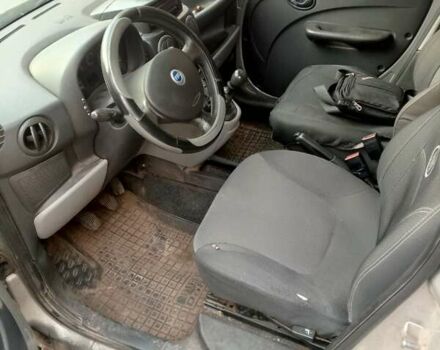 Серый Фиат Добло, объемом двигателя 1.39 л и пробегом 252 тыс. км за 3600 $, фото 2 на Automoto.ua