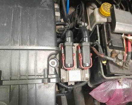 Сірий Фіат Добло, об'ємом двигуна 1.4 л та пробігом 240 тис. км за 4300 $, фото 12 на Automoto.ua