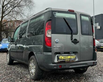 Серый Фиат Добло, объемом двигателя 1.9 л и пробегом 380 тыс. км за 5750 $, фото 3 на Automoto.ua