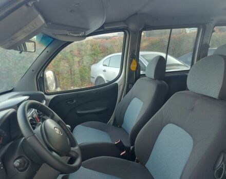 Сірий Фіат Добло, об'ємом двигуна 1.4 л та пробігом 186 тис. км за 5000 $, фото 6 на Automoto.ua