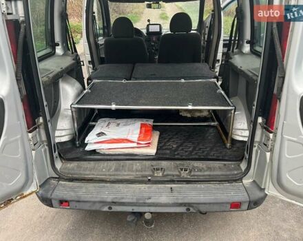 Сірий Фіат Добло, об'ємом двигуна 1.2 л та пробігом 300 тис. км за 3900 $, фото 6 на Automoto.ua