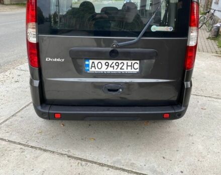 Серый Фиат Добло, объемом двигателя 1.2 л и пробегом 400 тыс. км за 3500 $, фото 7 на Automoto.ua