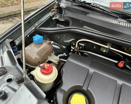 Сірий Фіат Добло, об'ємом двигуна 1.9 л та пробігом 181 тис. км за 5990 $, фото 25 на Automoto.ua