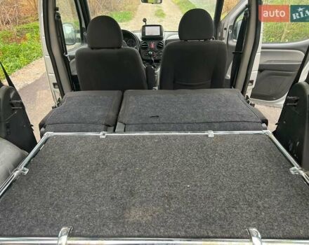 Сірий Фіат Добло, об'ємом двигуна 1.2 л та пробігом 300 тис. км за 3900 $, фото 7 на Automoto.ua