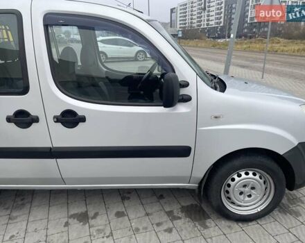 Сірий Фіат Добло, об'ємом двигуна 1.4 л та пробігом 213 тис. км за 4799 $, фото 13 на Automoto.ua