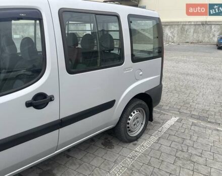 Сірий Фіат Добло, об'ємом двигуна 1.4 л та пробігом 213 тис. км за 4799 $, фото 18 на Automoto.ua