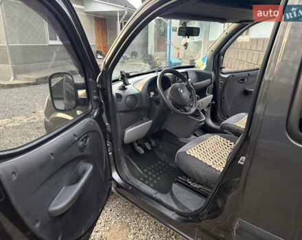 Сірий Фіат Добло, об'ємом двигуна 1.37 л та пробігом 197 тис. км за 5599 $, фото 10 на Automoto.ua