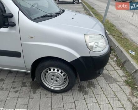 Сірий Фіат Добло, об'ємом двигуна 1.4 л та пробігом 213 тис. км за 4799 $, фото 26 на Automoto.ua