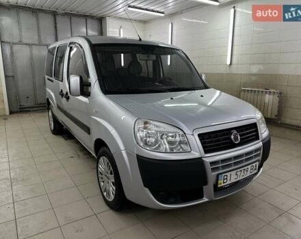 Серый Фиат Добло, объемом двигателя 1.9 л и пробегом 175 тыс. км за 6999 $, фото 6 на Automoto.ua