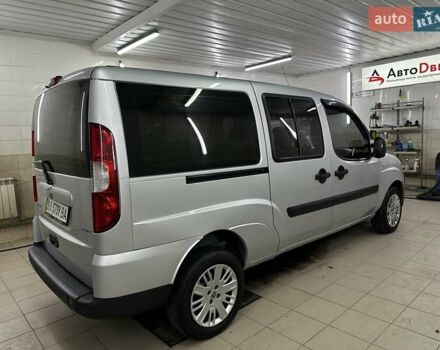 Серый Фиат Добло, объемом двигателя 1.9 л и пробегом 175 тыс. км за 6999 $, фото 9 на Automoto.ua