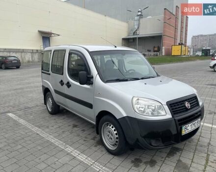 Сірий Фіат Добло, об'ємом двигуна 1.4 л та пробігом 213 тис. км за 4799 $, фото 1 на Automoto.ua