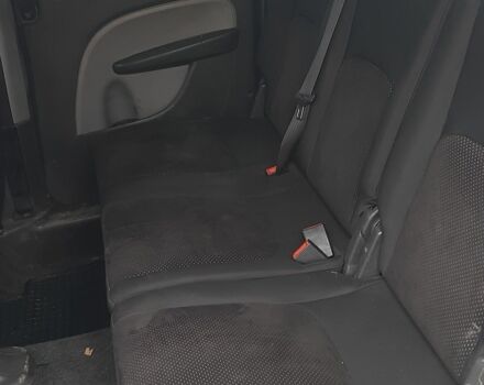 Серый Фиат Добло, объемом двигателя 1.4 л и пробегом 250 тыс. км за 3000 $, фото 4 на Automoto.ua