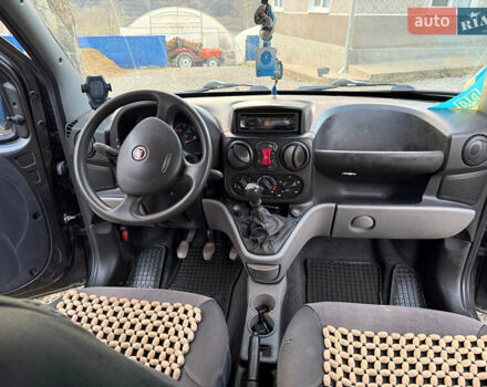 Сірий Фіат Добло, об'ємом двигуна 1.37 л та пробігом 197 тис. км за 5599 $, фото 9 на Automoto.ua