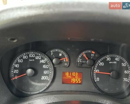 Сірий Фіат Добло, об'ємом двигуна 1.9 л та пробігом 181 тис. км за 5990 $, фото 30 на Automoto.ua