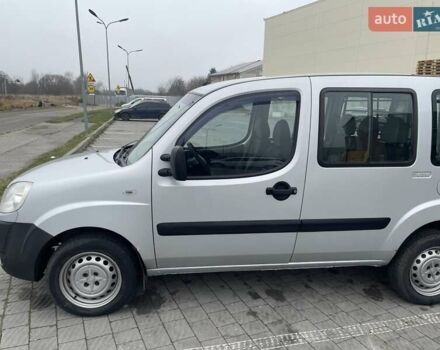 Сірий Фіат Добло, об'ємом двигуна 1.4 л та пробігом 213 тис. км за 4799 $, фото 5 на Automoto.ua
