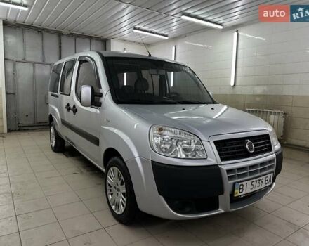 Серый Фиат Добло, объемом двигателя 1.9 л и пробегом 175 тыс. км за 6999 $, фото 5 на Automoto.ua