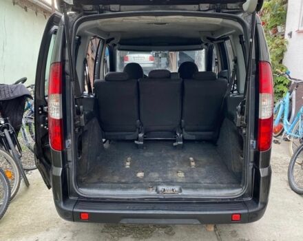 Серый Фиат Добло, объемом двигателя 1.2 л и пробегом 400 тыс. км за 3500 $, фото 6 на Automoto.ua