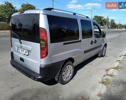 Серый Фиат Добло, объемом двигателя 1.9 л и пробегом 350 тыс. км за 6000 $, фото 1 на Automoto.ua