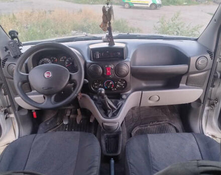Серый Фиат Добло, объемом двигателя 1.9 л и пробегом 399 тыс. км за 6500 $, фото 22 на Automoto.ua
