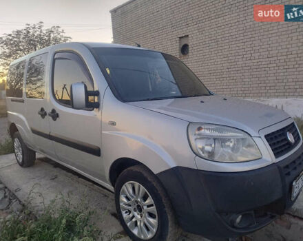 Серый Фиат Добло, объемом двигателя 1.9 л и пробегом 399 тыс. км за 6500 $, фото 10 на Automoto.ua