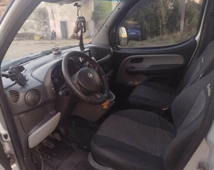 Серый Фиат Добло, объемом двигателя 1.9 л и пробегом 399 тыс. км за 6500 $, фото 19 на Automoto.ua