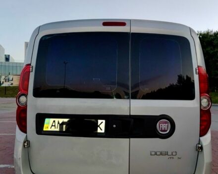 Серый Фиат Добло, объемом двигателя 1.6 л и пробегом 230 тыс. км за 5700 $, фото 4 на Automoto.ua