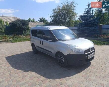 Серый Фиат Добло, объемом двигателя 1.4 л и пробегом 106 тыс. км за 7400 $, фото 1 на Automoto.ua