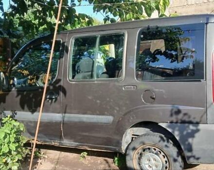 Фиат Добло 2011 в Борисполе на Automoto.ua Серый Фиат Добло, объемом двигателя 1.4 л и пробегом 100 тыс. км за 2500 $, фото 11 на Automoto.ua