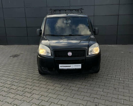 Серый Фиат Добло, объемом двигателя 0 л и пробегом 180 тыс. км за 5000 $, фото 2 на Automoto.ua