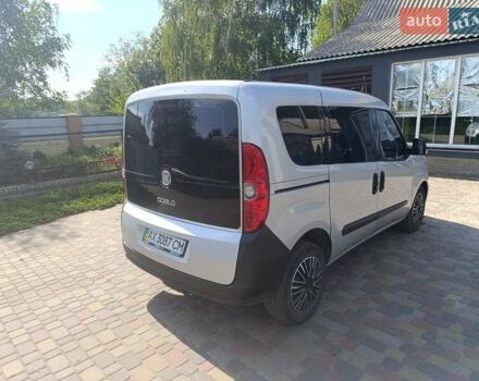 Серый Фиат Добло, объемом двигателя 1.4 л и пробегом 106 тыс. км за 7400 $, фото 3 на Automoto.ua