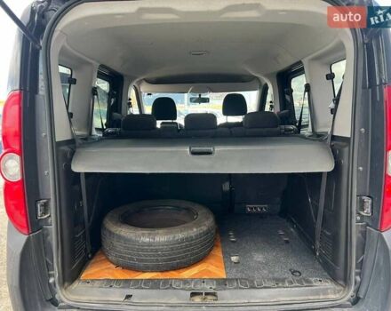 Сірий Фіат Добло, об'ємом двигуна 1.4 л та пробігом 223 тис. км за 7290 $, фото 31 на Automoto.ua