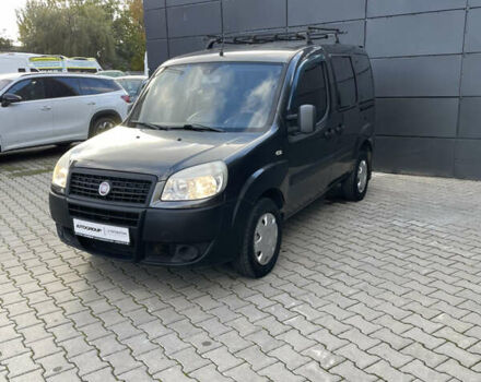 Серый Фиат Добло, объемом двигателя 0 л и пробегом 180 тыс. км за 5000 $, фото 4 на Automoto.ua