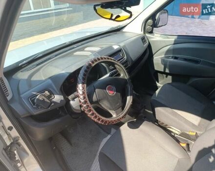 Серый Фиат Добло, объемом двигателя 1.4 л и пробегом 106 тыс. км за 7400 $, фото 7 на Automoto.ua