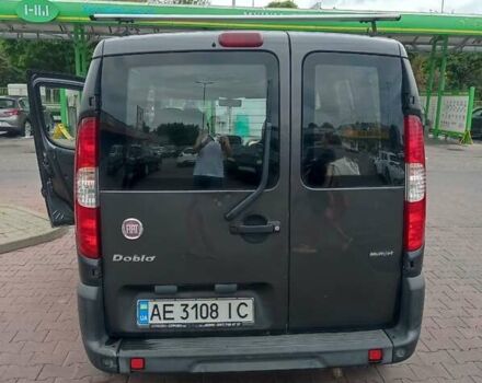 Серый Фиат Добло, объемом двигателя 1.3 л и пробегом 268 тыс. км за 5800 $, фото 2 на Automoto.ua