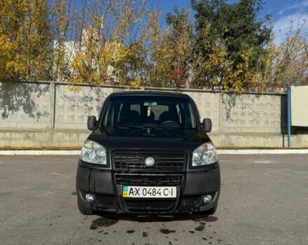 Серый Фиат Добло, объемом двигателя 1.3 л и пробегом 370 тыс. км за 6500 $, фото 1 на Automoto.ua