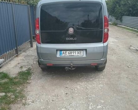 Серый Фиат Добло, объемом двигателя 1.6 л и пробегом 250 тыс. км за 9000 $, фото 4 на Automoto.ua