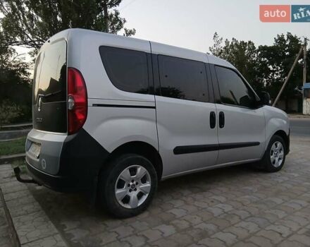 Серый Фиат Добло, объемом двигателя 1.6 л и пробегом 291 тыс. км за 6700 $, фото 4 на Automoto.ua