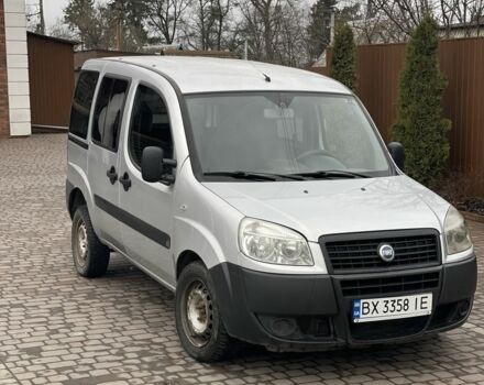 Сірий Фіат Добло, об'ємом двигуна 1.4 л та пробігом 200 тис. км за 5000 $, фото 2 на Automoto.ua