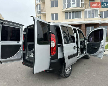 Серый Фиат Добло, объемом двигателя 1.4 л и пробегом 152 тыс. км за 5950 $, фото 33 на Automoto.ua