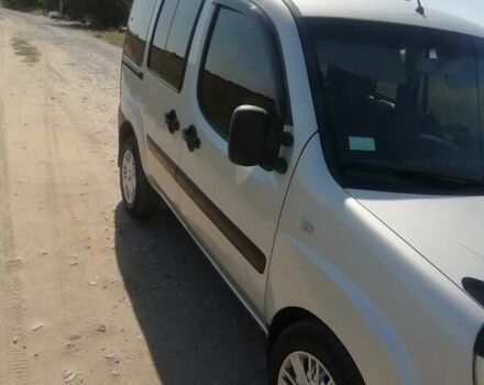 Сірий Фіат Добло, об'ємом двигуна 1.2 л та пробігом 233 тис. км за 5750 $, фото 2 на Automoto.ua