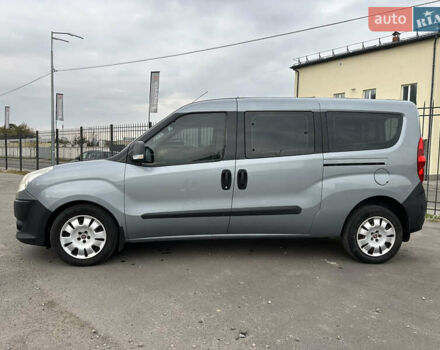 Серый Фиат Добло, объемом двигателя 1.6 л и пробегом 295 тыс. км за 9300 $, фото 1 на Automoto.ua