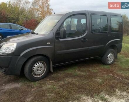 Сірий Фіат Добло, об'ємом двигуна 1.37 л та пробігом 137 тис. км за 5900 $, фото 3 на Automoto.ua