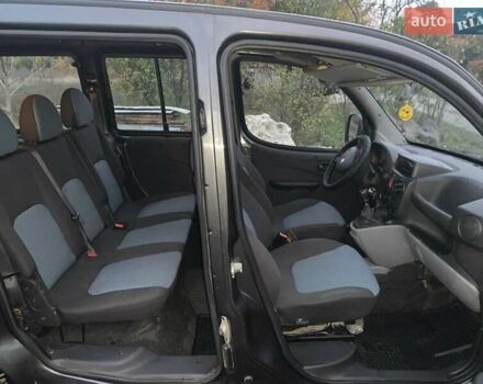 Сірий Фіат Добло, об'ємом двигуна 1.37 л та пробігом 137 тис. км за 5900 $, фото 4 на Automoto.ua