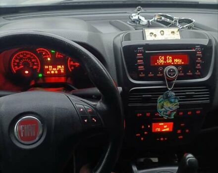 Сірий Фіат Добло, об'ємом двигуна 1.6 л та пробігом 370 тис. км за 7200 $, фото 2 на Automoto.ua