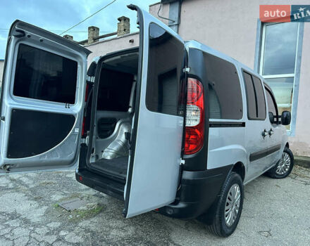 Серый Фиат Добло, объемом двигателя 1.4 л и пробегом 152 тыс. км за 5999 $, фото 19 на Automoto.ua