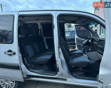 Серый Фиат Добло, объемом двигателя 1.4 л и пробегом 152 тыс. км за 5999 $, фото 34 на Automoto.ua