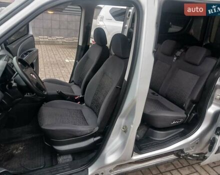 Сірий Фіат Добло, об'ємом двигуна 1.6 л та пробігом 202 тис. км за 7800 $, фото 16 на Automoto.ua