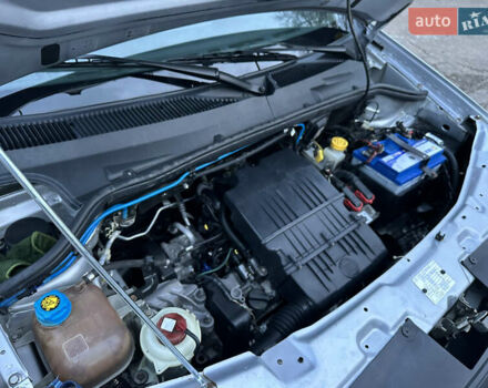 Серый Фиат Добло, объемом двигателя 1.4 л и пробегом 152 тыс. км за 5999 $, фото 42 на Automoto.ua