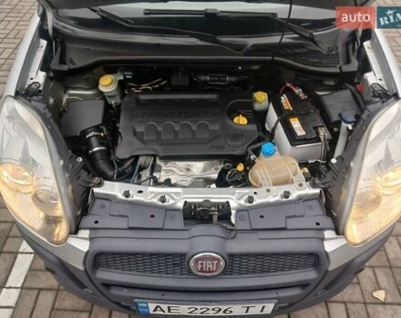 Сірий Фіат Добло, об'ємом двигуна 1.6 л та пробігом 202 тис. км за 7800 $, фото 3 на Automoto.ua