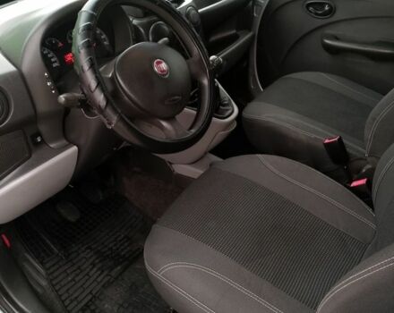 Серый Фиат Добло, объемом двигателя 1.4 л и пробегом 114 тыс. км за 5300 $, фото 7 на Automoto.ua